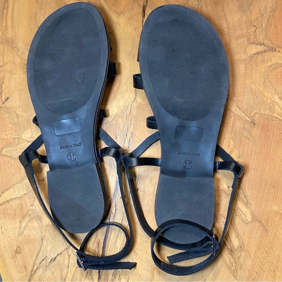 Sisley Flat Black Leather Sandals with Stud Detail - Picture 6 of 8